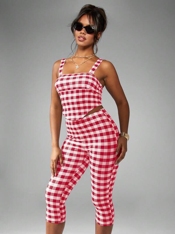 MISSGUIDED Vintage Style Gingham Capri Two Piece Outfit