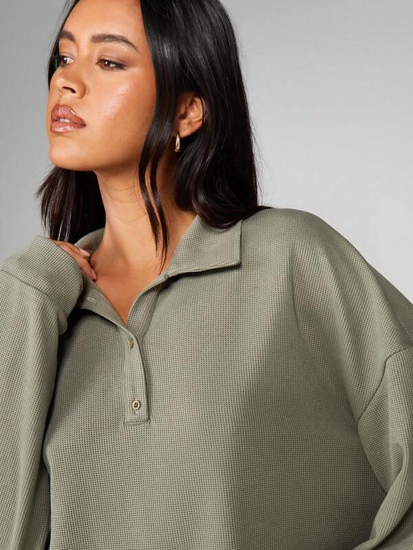 MISSGUIDED Waffle Knit Henley With Collared Neckline