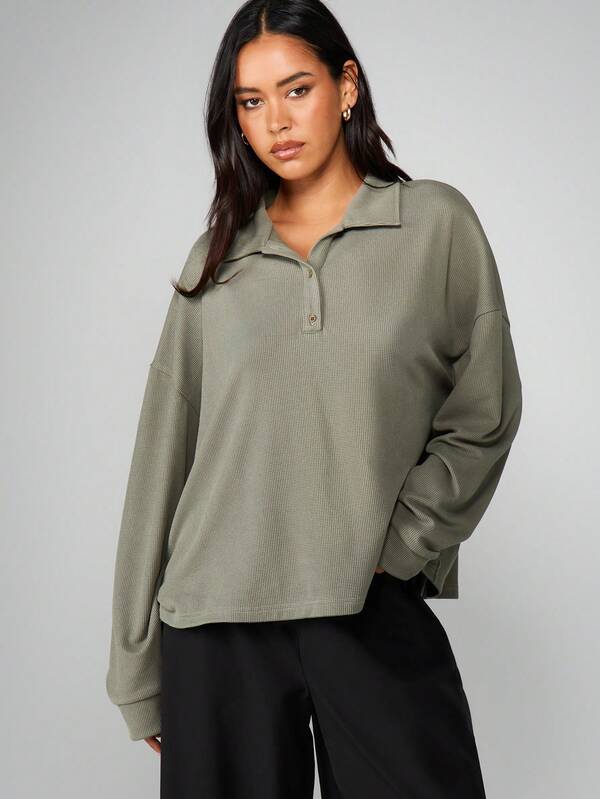 MISSGUIDED Waffle Knit Henley With Collared Neckline