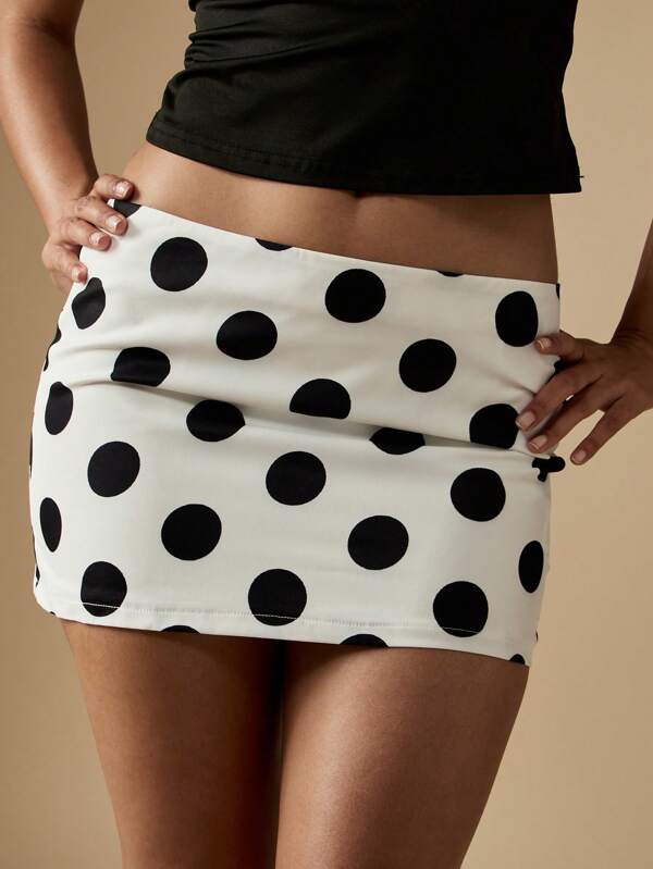 MISSGUIDED White Mini Skirt With Black Polka Dots