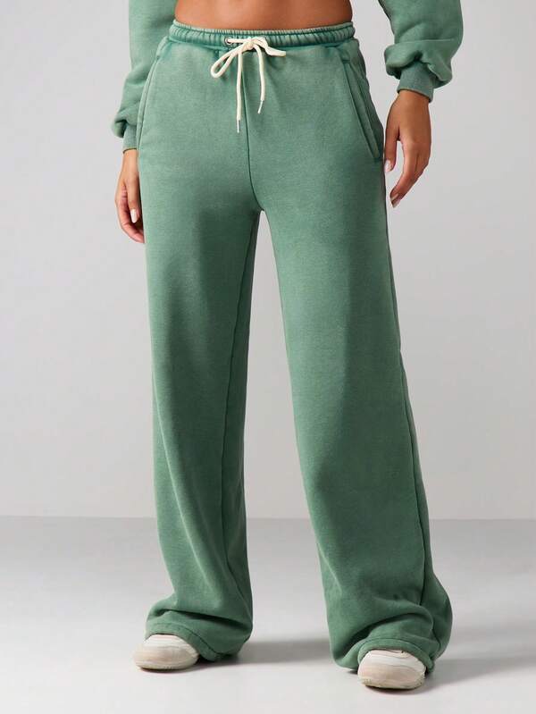 MISSGUIDED Wide Leg Graphic Joggers With Drawstring