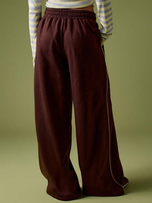 MISSGUIDED Wide Leg Jogger Sweatpants With Side Stripe