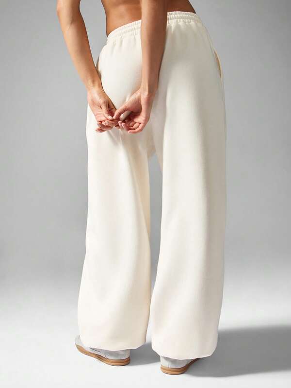 MISSGUIDED Wide Leg Palazzo Sweatpants With Monogram Print