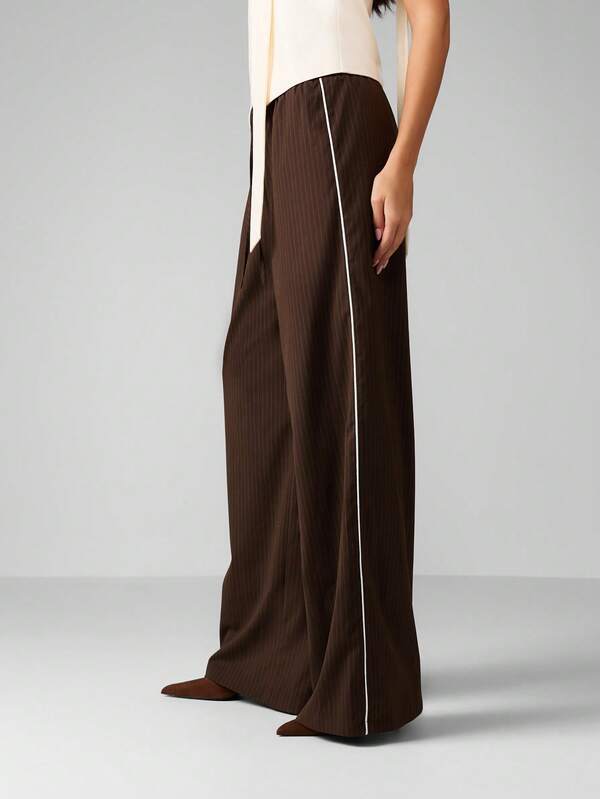 MISSGUIDED Wide Leg Pinstripe Pants With Contrast Piping