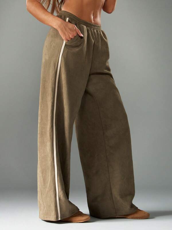 MISSGUIDED Wide Leg Suede Joggers With Elastic Waistband