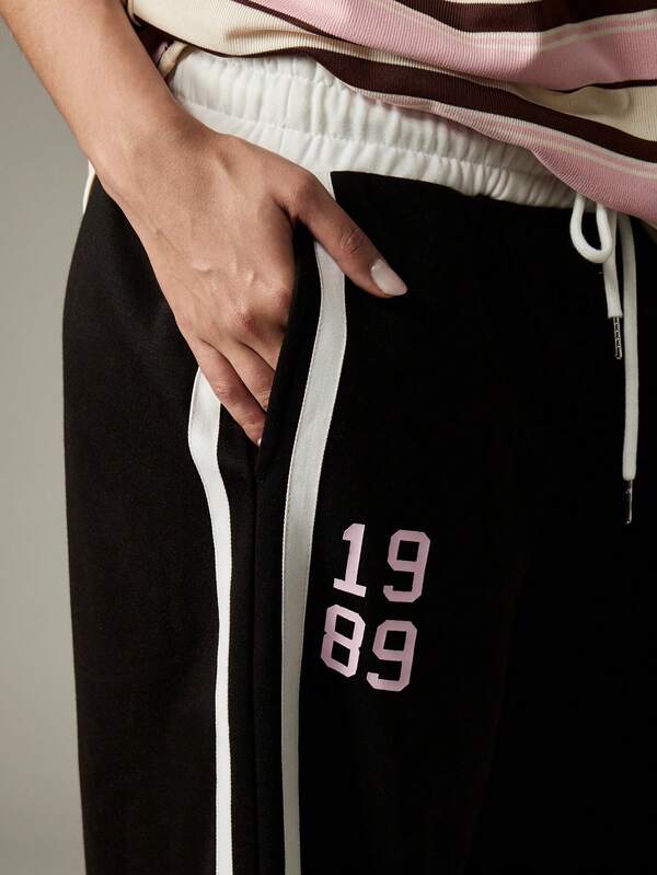 MISSGUIDED Wide Leg Track Pants With Star Patches And Side Stripes