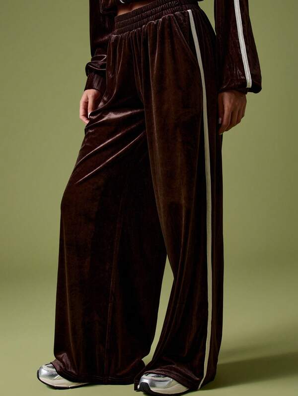 MISSGUIDED Wide Leg Velour Joggers With Elastic Waistband