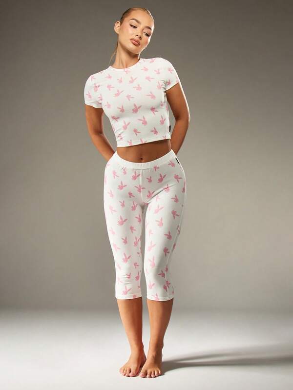 Missguided X Playboy Bunny Print Crop Top And Capri Pants Set