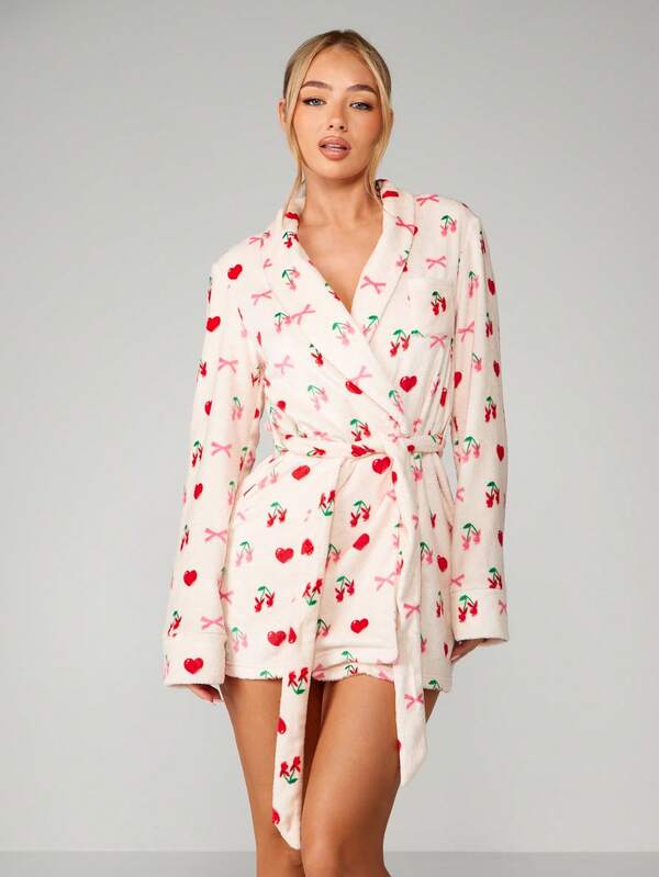 Missguided x Playboy Cherry Heart Print Satin Robe With Scrunchie
