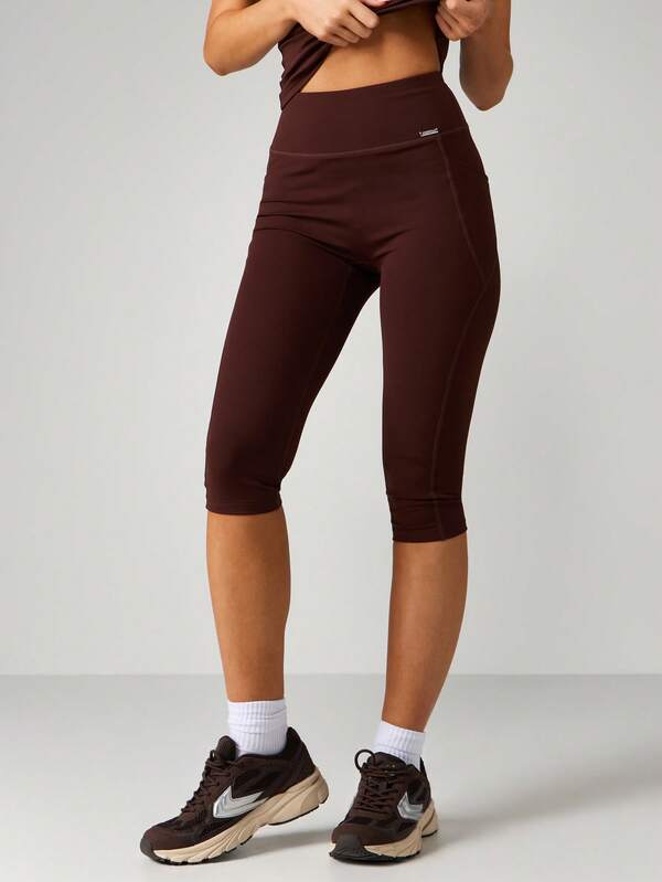Missguided x Playboy High-Rise Capri Leggings With Athletic Fit