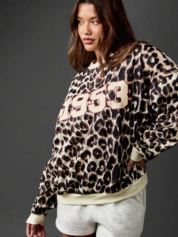 Missguided X Playboy Leopard Print Number Graphic Crewneck Pullover Sweatshirt