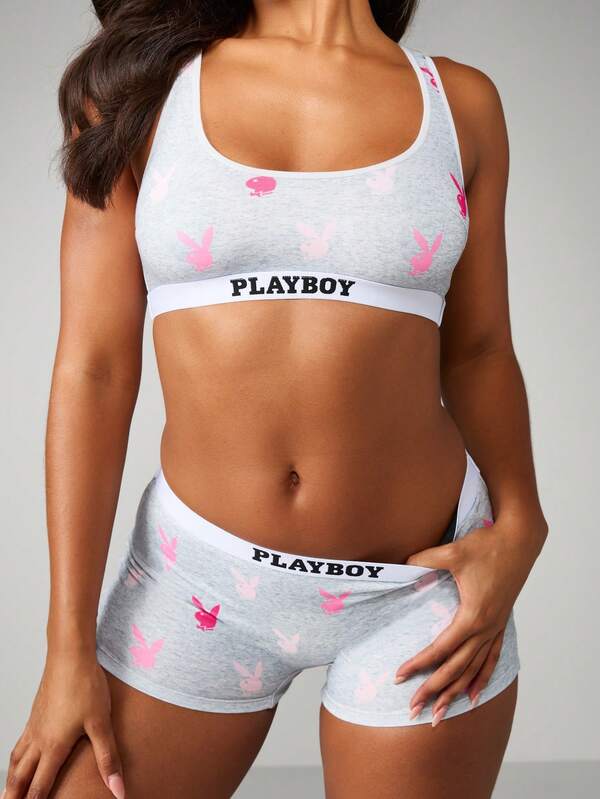 Missguided x Playboy MISSGUIDED Bra And Panty Set With Print
