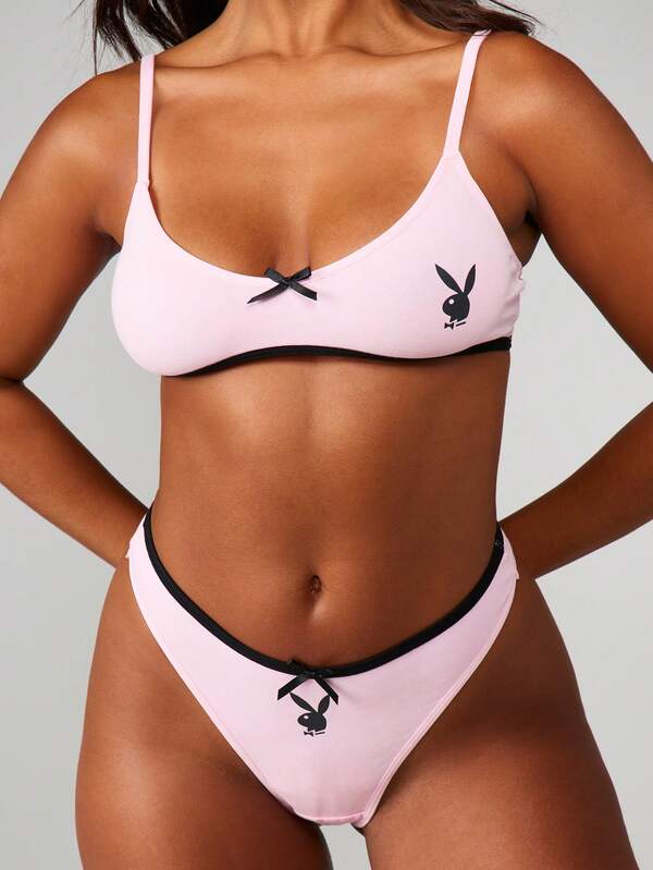 Missguided X Playboy MISSGUIDED Triangle Bra And Brief Set With Contrast Trim