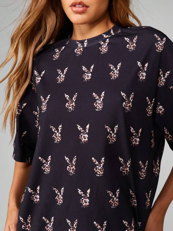 Missguided X Playboy Oversized Leopard Print Crew Neck Tee