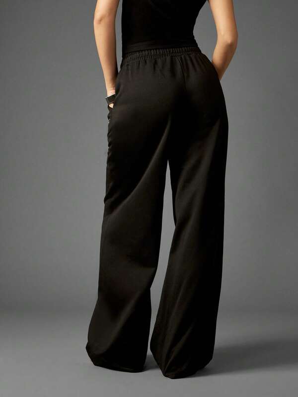 Missguided X Playboy Oversized Wide Leg Joggers With Metallic Print