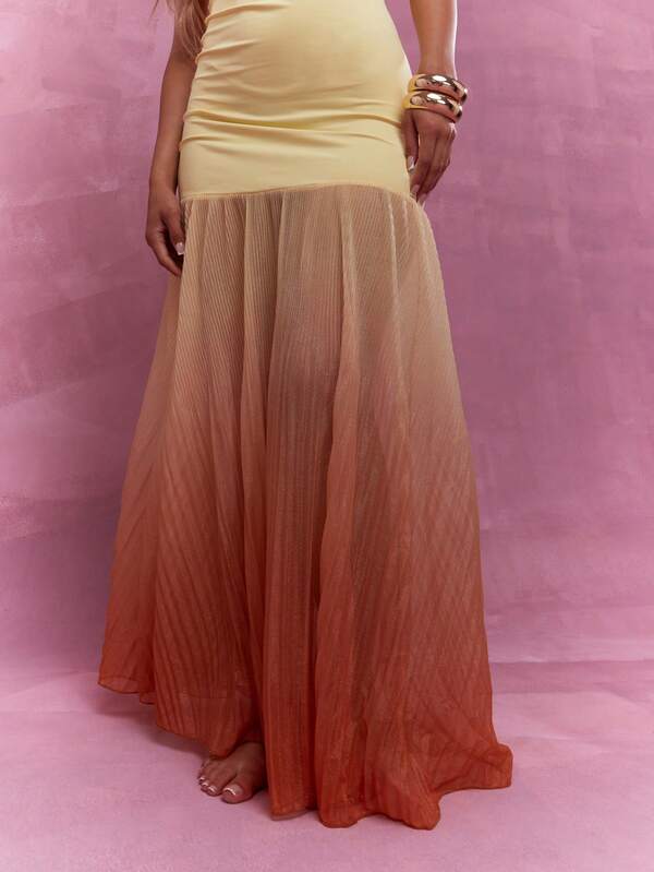 MISSGUIDED Y2K Futuristic Crinkled Ruffle Hem Jersey Bandeau Maxi Dress