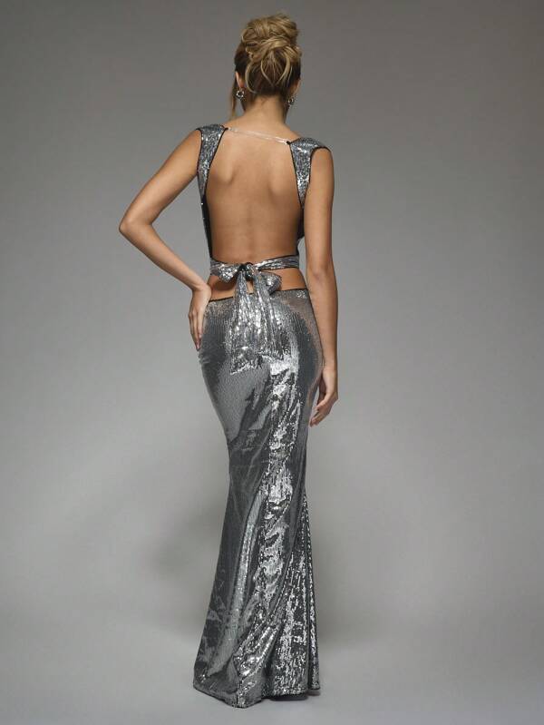 MISSGUIDED Y2K Futuristic Sequin Cowl Neck Bow Detail Backless Flare Hem Maxi Dress For Party